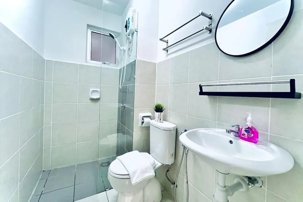 Apartment Alanis Residence 3Br + Netflix Sepang Malaysia